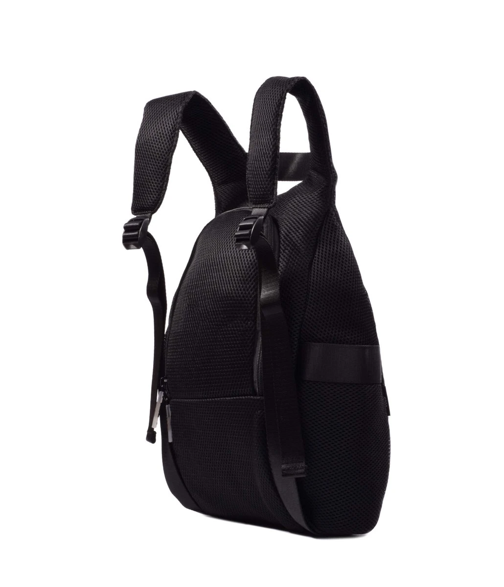 Mochila Mediana Antirrobo 3D KCB 2361 Negro - Imagen 3